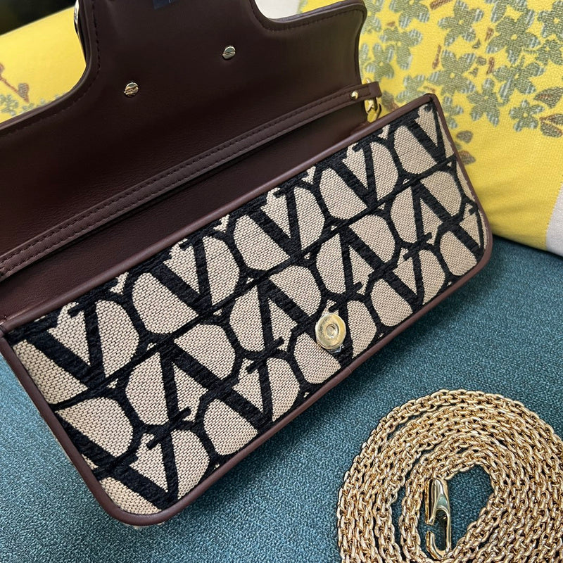 VAL LUXURY BAGS - FOR FASHION LOVERS  AFFORDABLE LUXURY BAGS- 399
