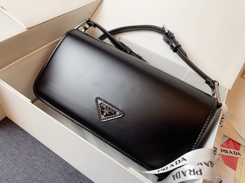 Amelia- PRDA  LUXURY BAGS - 580