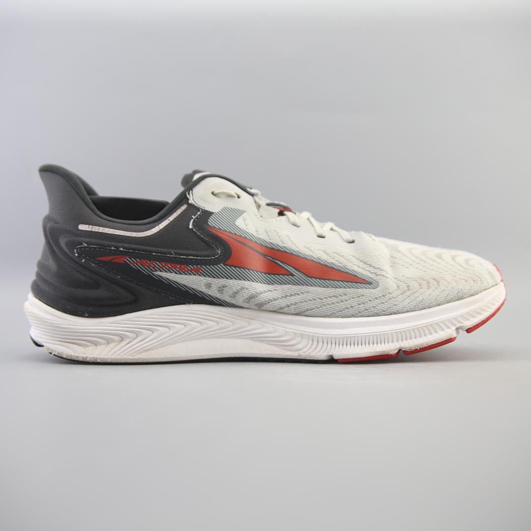 ALTRA TORIN 6