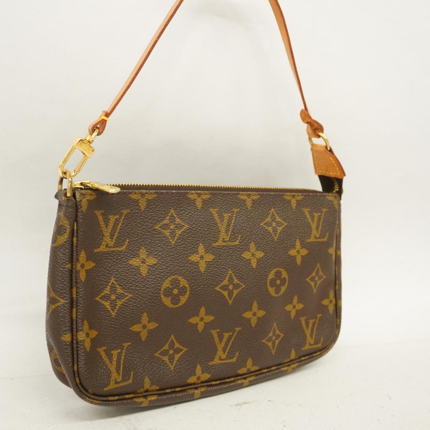 Louis Vuitton Pochette Accessoires  Canvas Clutch Bag
