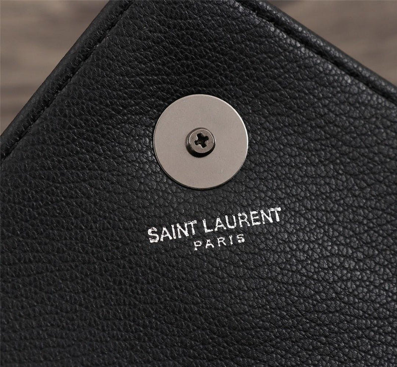 Amelia - YSL Bag - 2898