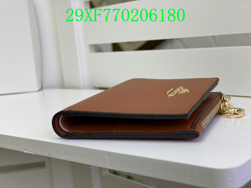 Amelia - CAH Wallet - 027