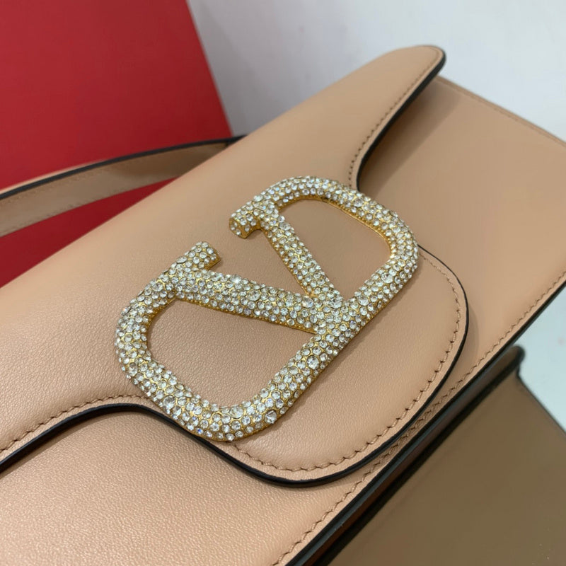 VAL LUXURY BAGS - FOR FASHION LOVERS  AFFORDABLE LUXURY BAGS- 1041