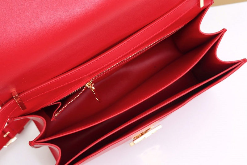 Burberry Bags - Bagsattire   149