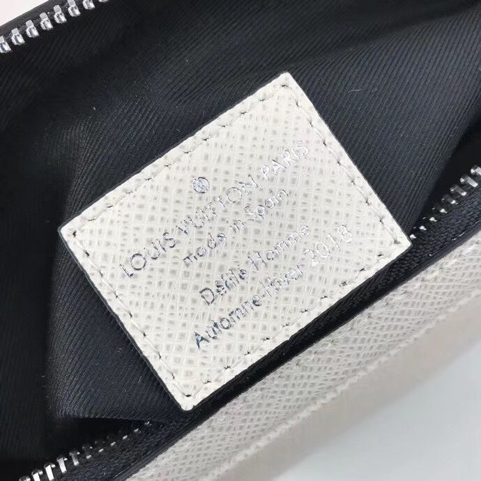 Fan Fashion Lu-Vi bags - 10452