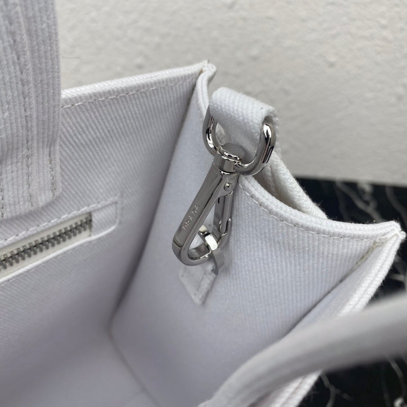 Amelia- PRDA  LUXURY BAGS - 840