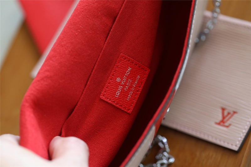 Fan Fashion Lu-Vi bags - 9015