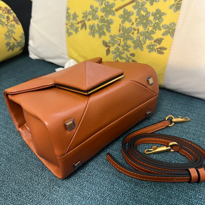 Amelia's Bag Gallery - VEL Bags - 397