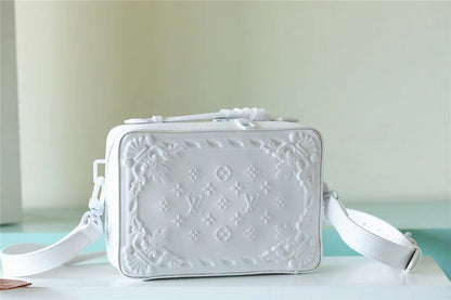 Fan Fashion Lu-Vi bags - 9939