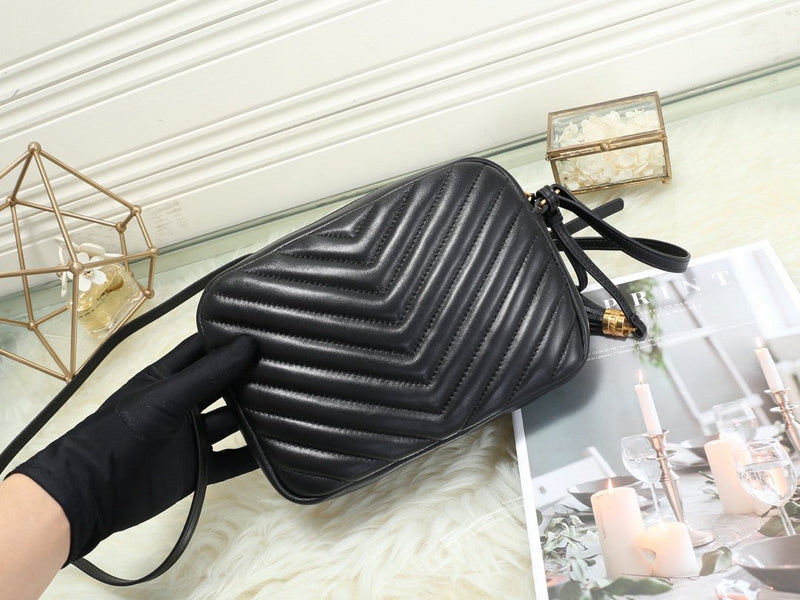 Amelia - YSL Bag - 3541