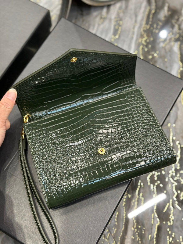 Amelia - YSL Bag - 3955