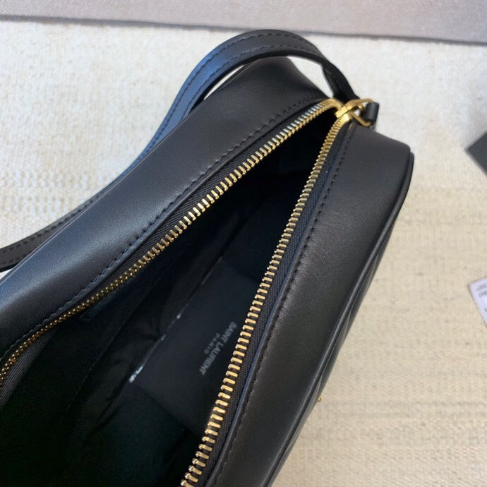 Amelia - YSL Bag - 3628