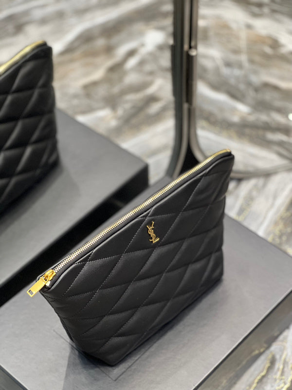 Amelia - YSL Bag - 3995