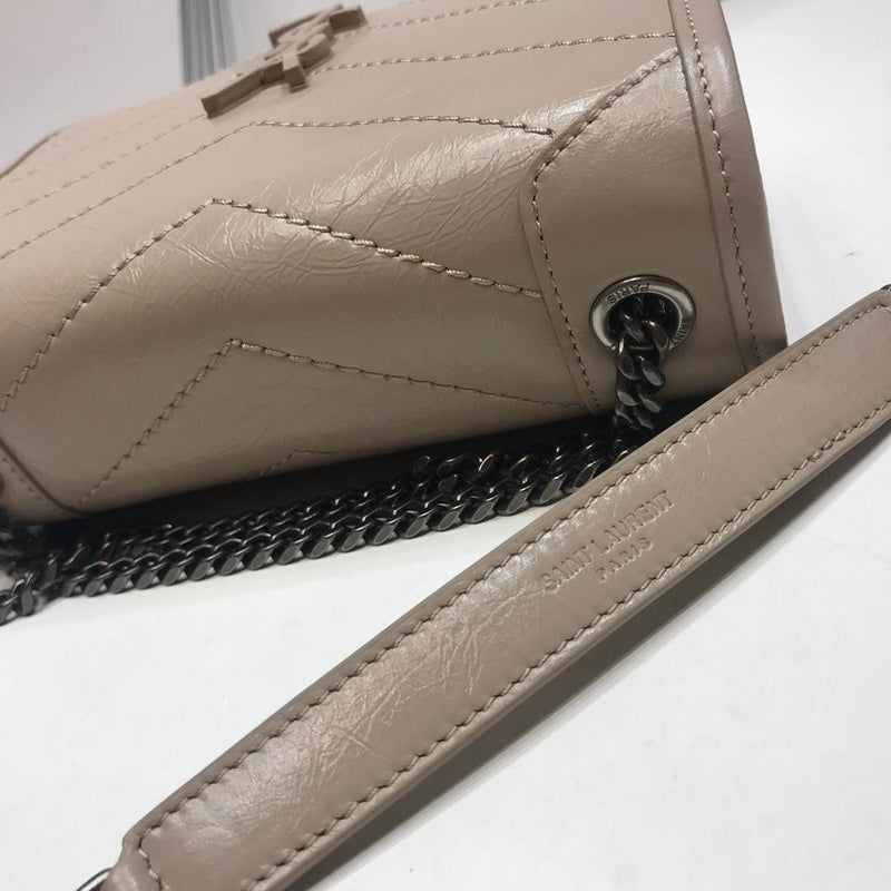 Amelia - YSL Bag - 2891