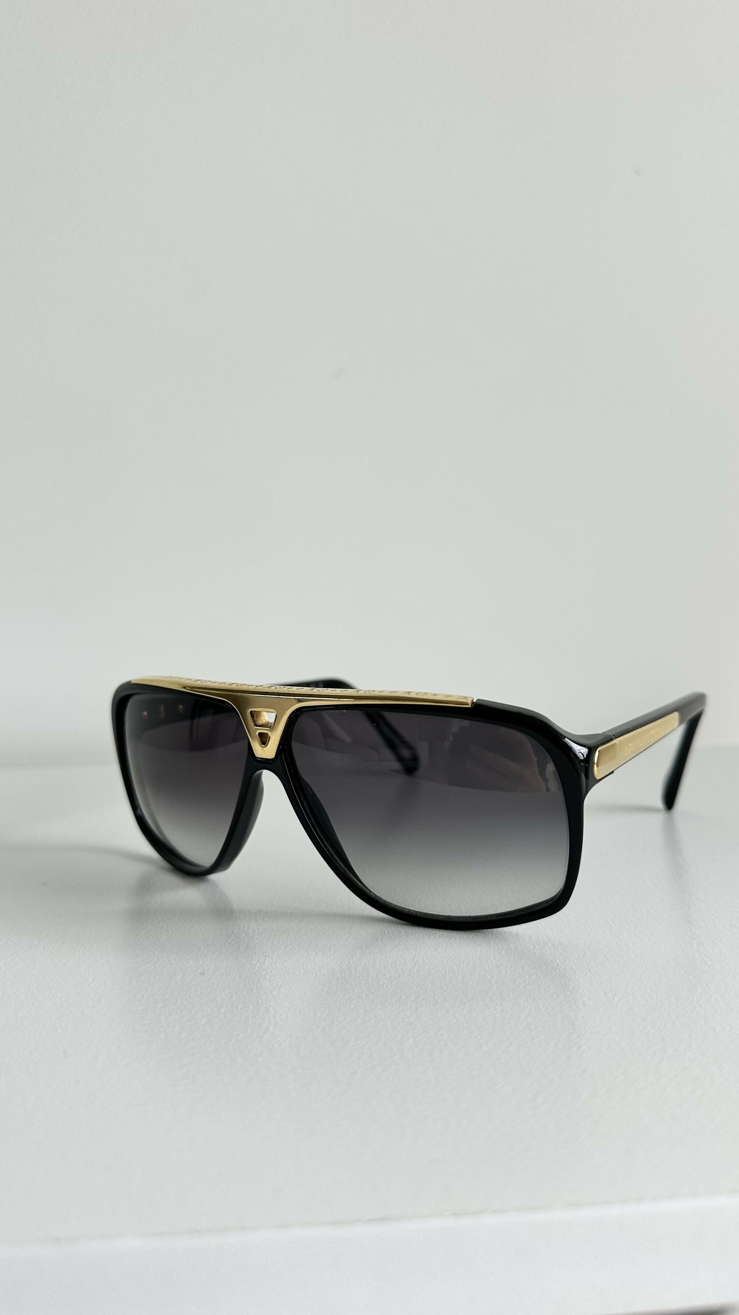 Louis Vuitton Evidence Noir W Sunglasses