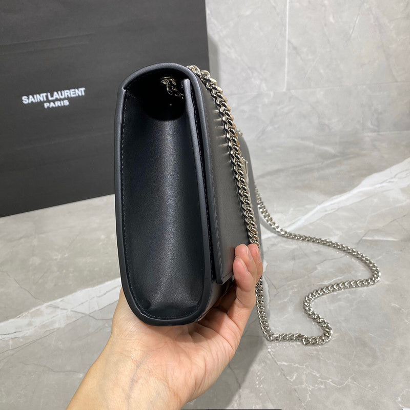 Amelia - YSL Bag - 4012