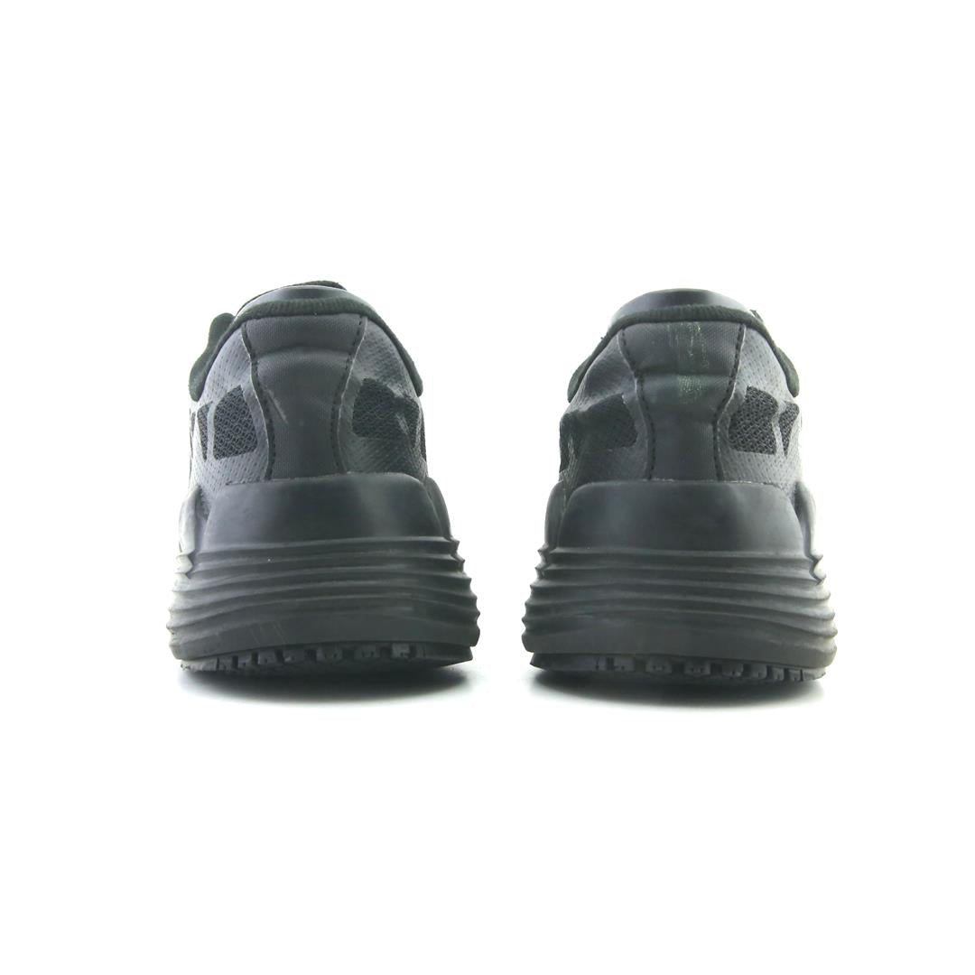 SHOES FOR CREWS  WORK SLIP RESISTANT