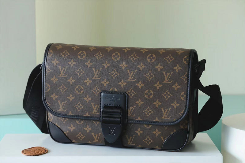 Fan Fashion Lu-Vi bags - 9996
