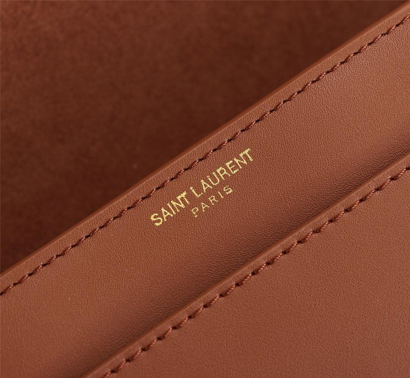 Amelia - YSL Bag - 2551