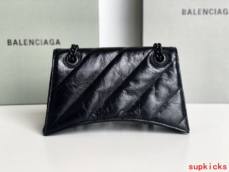 Amelia- BG Hourglass Bags - 060