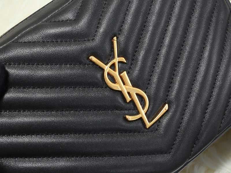 Amelia - YSL Bag - 3541