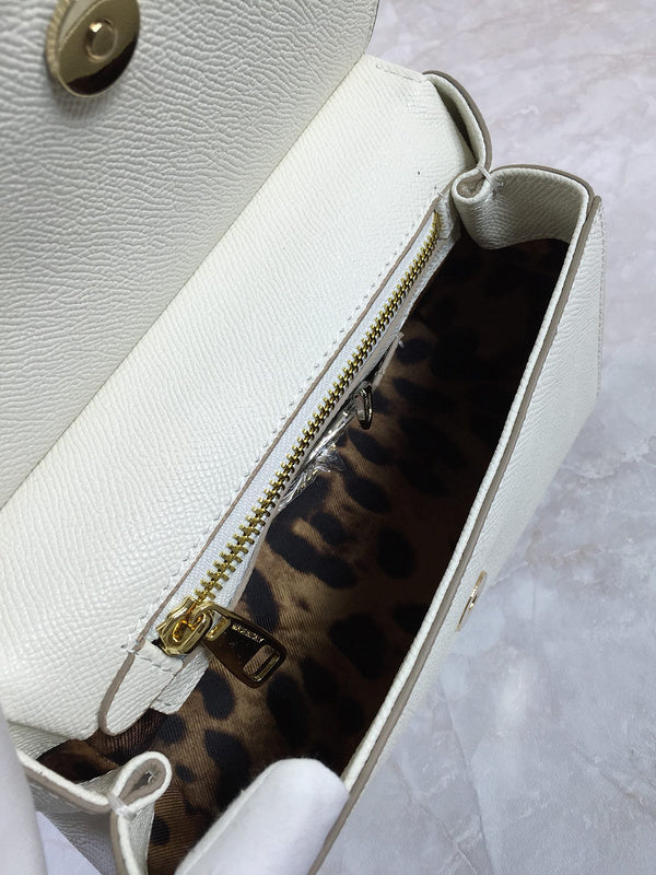 Amelia- DG Bags - 221
