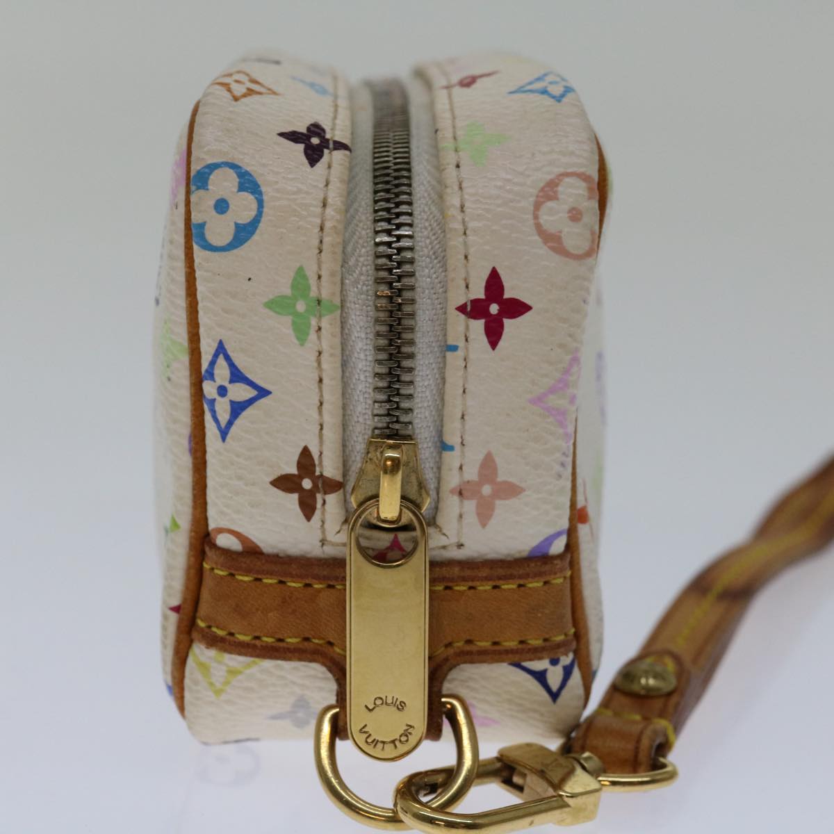 LOUIS VUITTON Wapity Clutch Bag