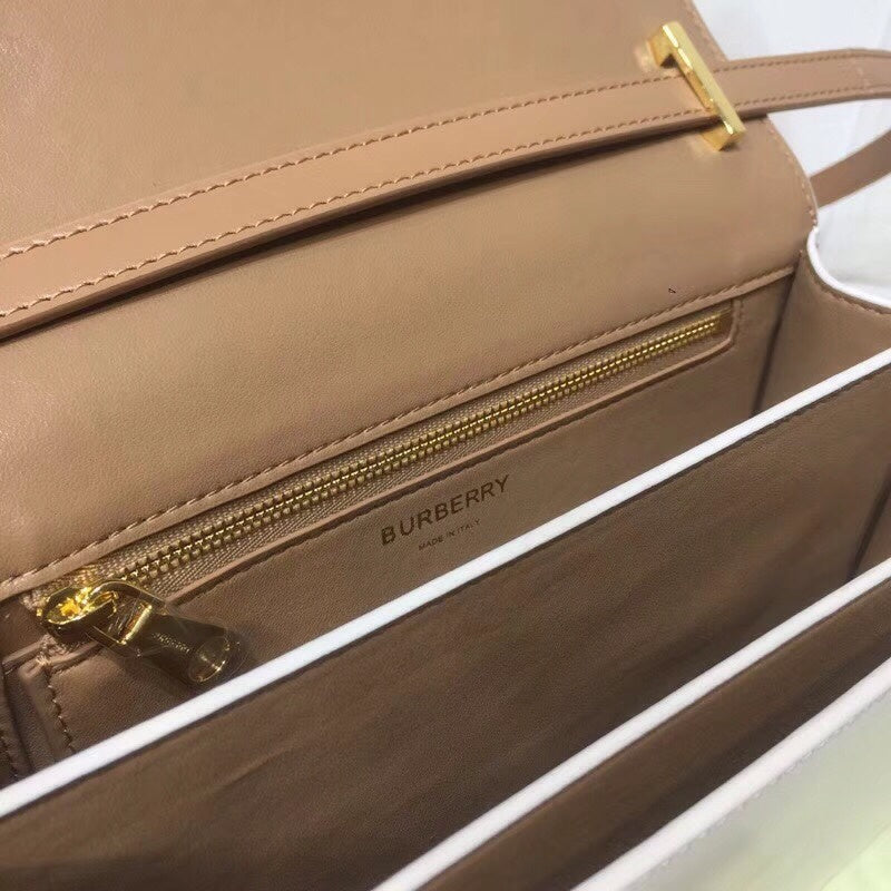 Burberry Bags - Bagsattire   724