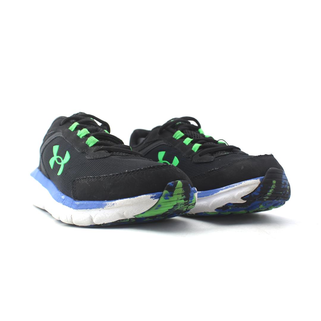 UNDER ARMOUR CHARGED ASSERT 9