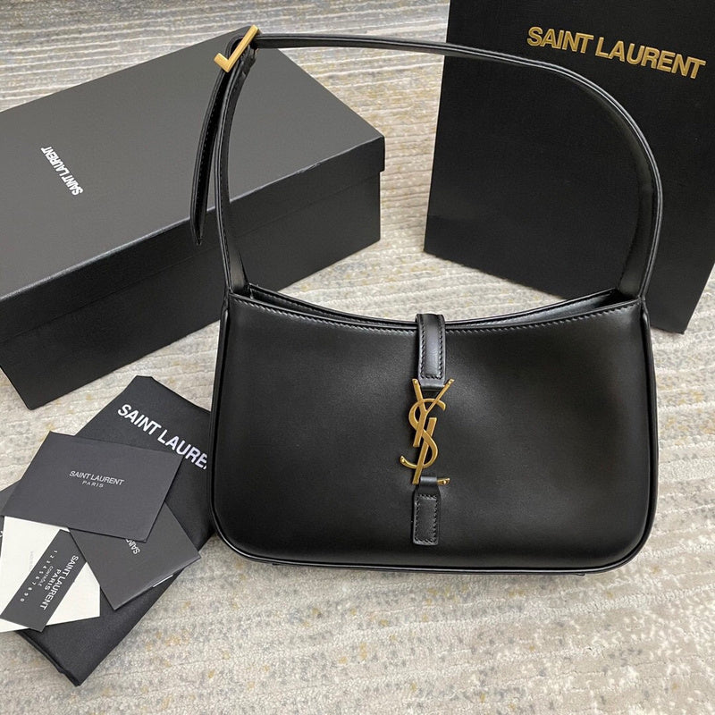 Amelia - YSL Bag - 3803