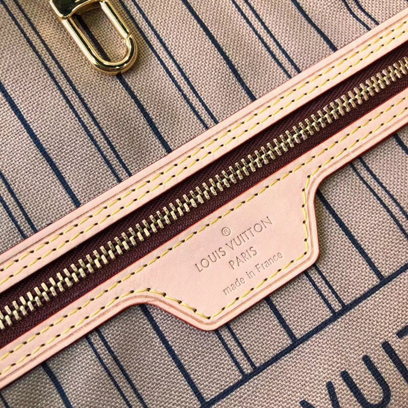 Fan Fashion Lu-Vi bags - 17900