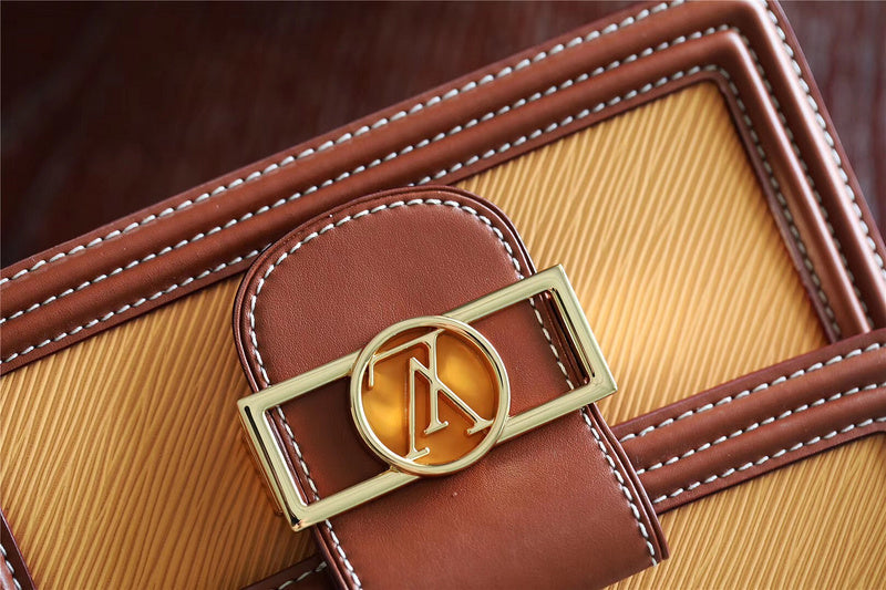 Fan Fashion Lu-Vi bags - 8116
