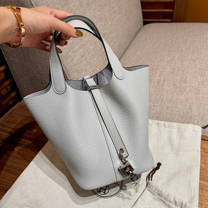 LO - HMS Luxury Bags - 999