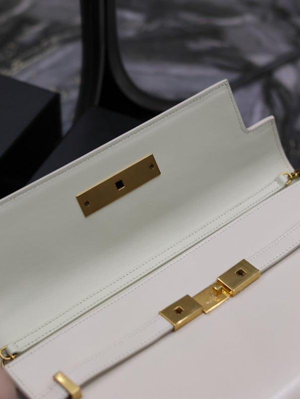 Amelia - YSL Bag - 1857