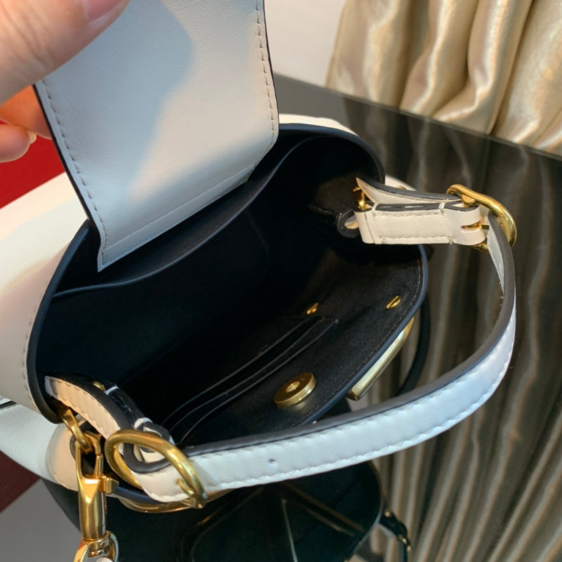 VAL LUXURY BAGS - FOR FASHION LOVERS  AFFORDABLE LUXURY BAGS- 1104