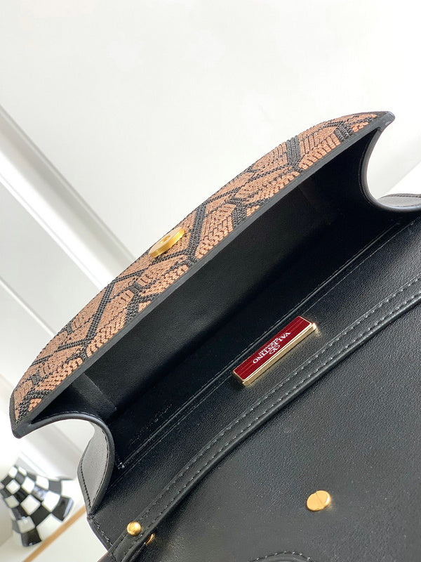 Amelia- VEL WOMEN LUXURY BAGS - 622