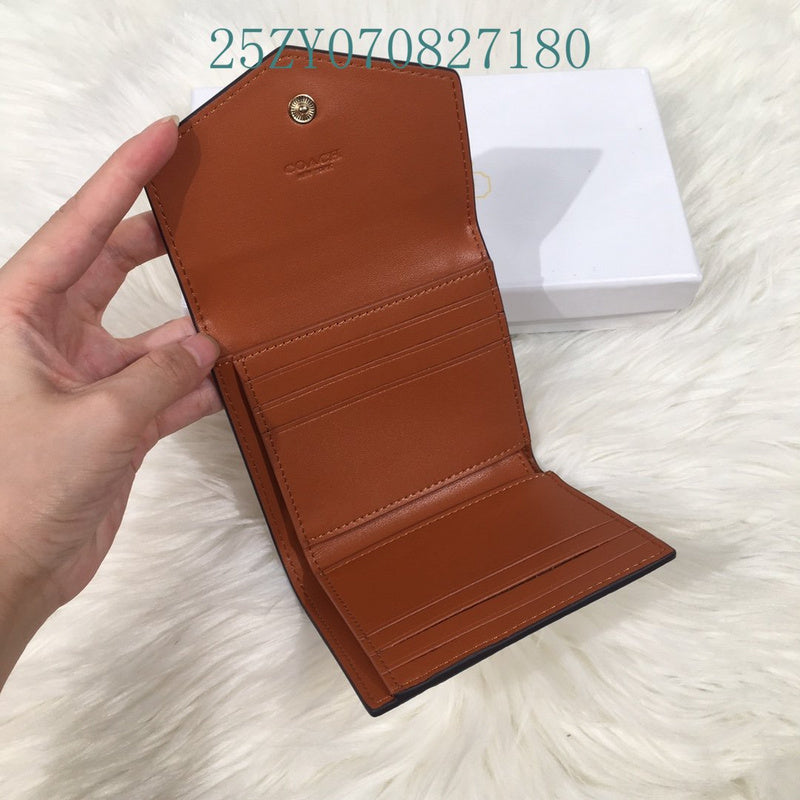 Amelia - CAH Wallet - 156