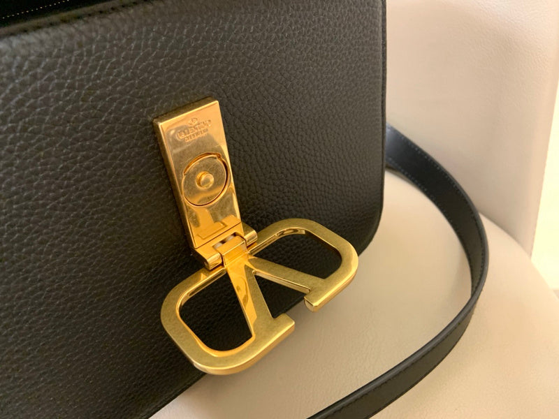 VAL LUXURY BAGS - FOR FASHION LOVERS  AFFORDABLE LUXURY BAGS- 1109