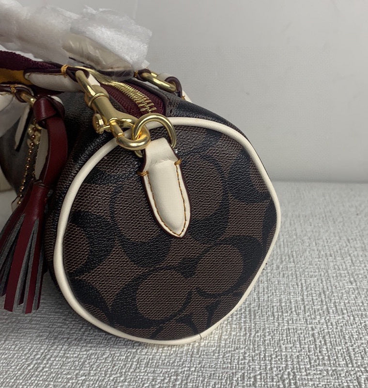 Amelia-i CAH Bags - 204