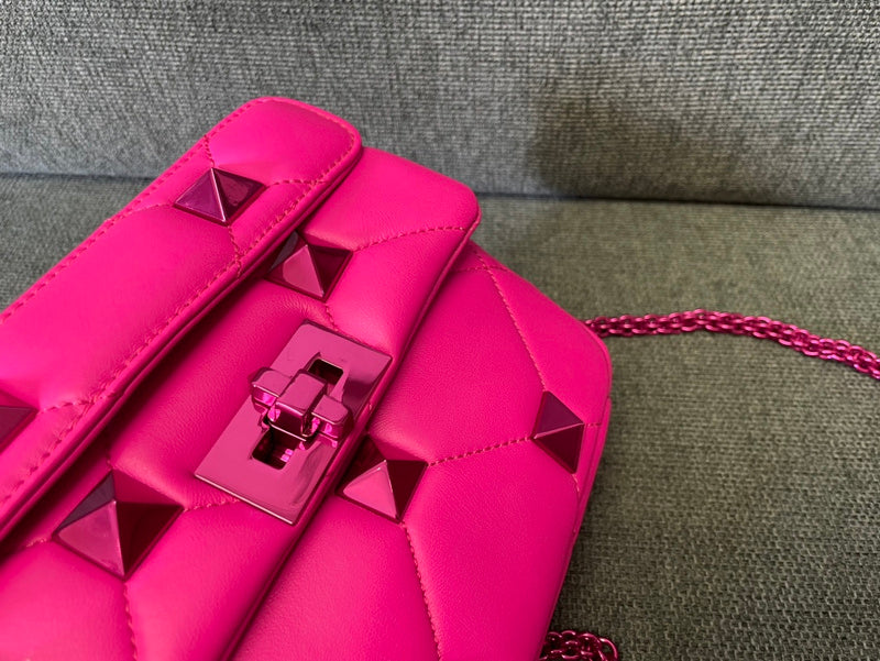 Amelia's Bag Gallery - VEL Bags - 104