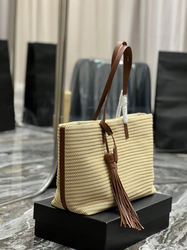 Amelia - YSL Bag - 3700