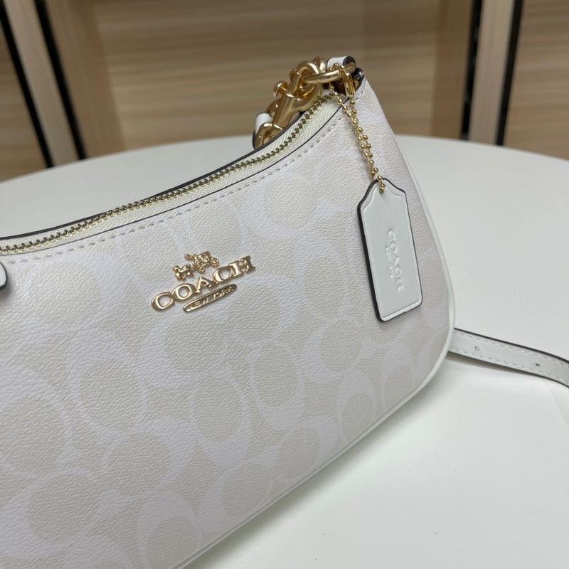 Amelia- CAH Bags - 740