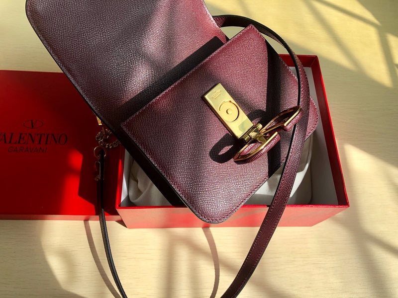 VAL LUXURY BAGS - FOR FASHION LOVERS  AFFORDABLE LUXURY BAGS- 1304