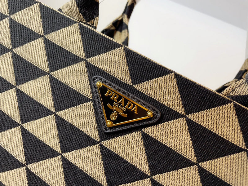 Amelia- PRDA  LUXURY BAGS - 587