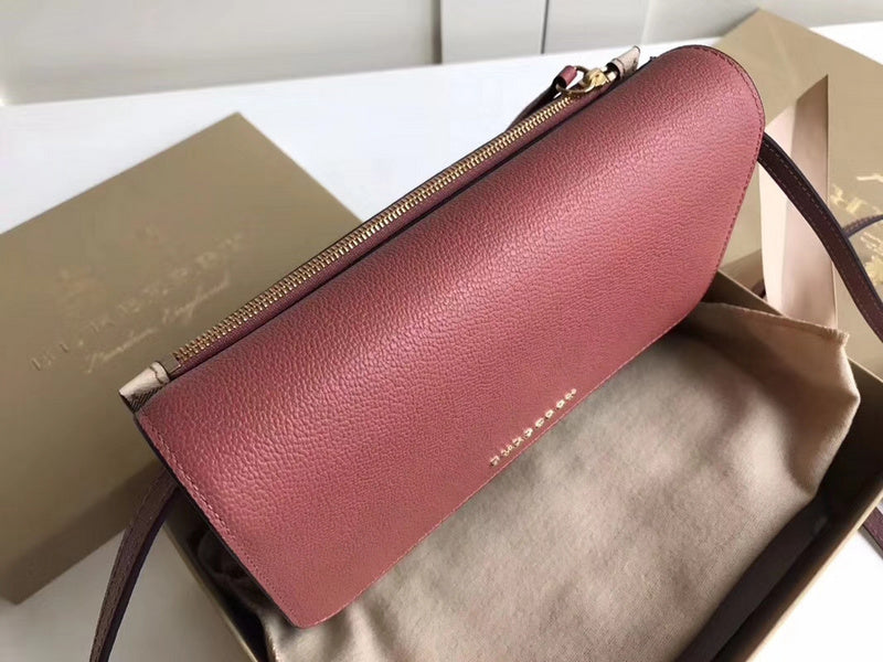 Burberry Bags - Bagsattire   485