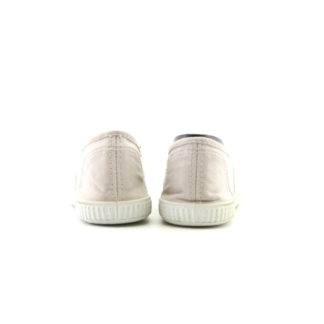 HAMPTON CANVAS .