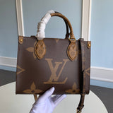 Fan Fashion Lu-Vi bags - 17575
