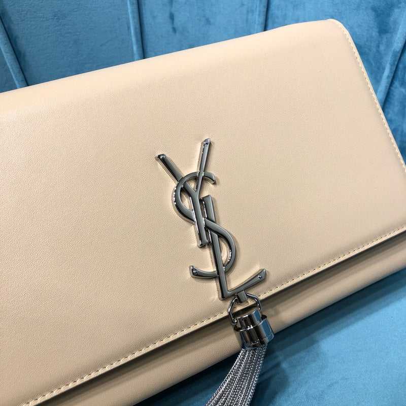 Amelia - YSL Bag - 2280