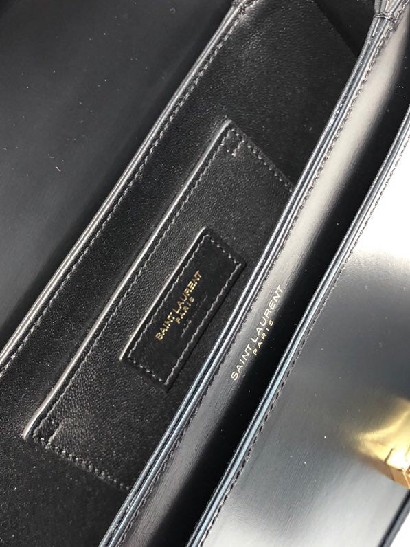 Amelia - YSL Bag - 3735