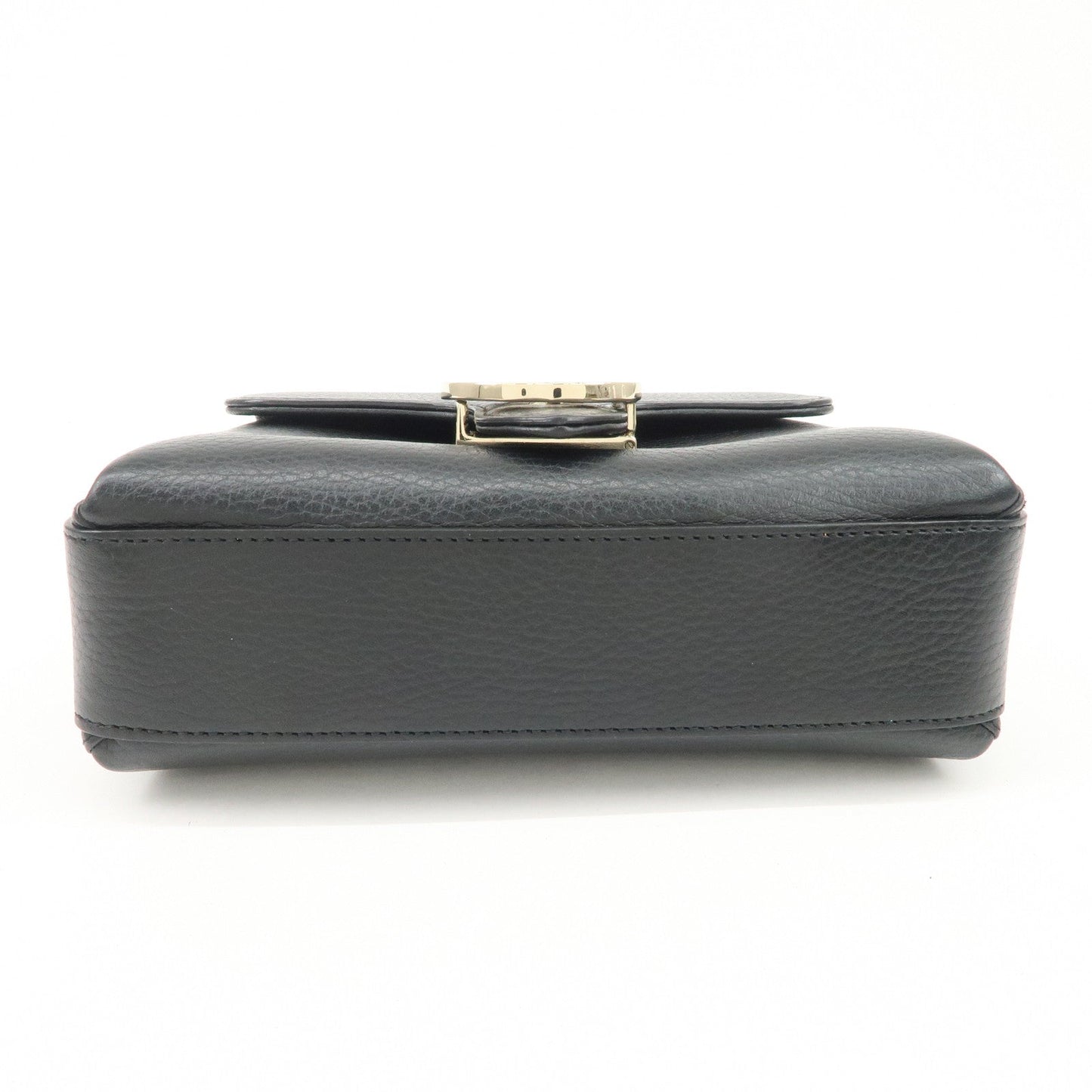 GUCCI Interlocking G Leather Chain Shoulder Bag Black 607720  d
